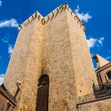 Casa Storica Di Charme Con Vista Mare Nel Cuore Di Cagliari Eksteriør bilde